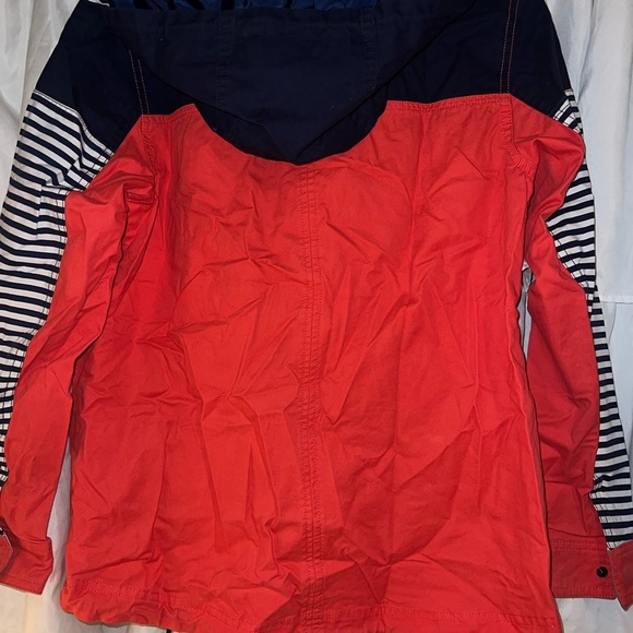 🧡Crown and Ivy rain coat🧡 - Picture 2 of 2